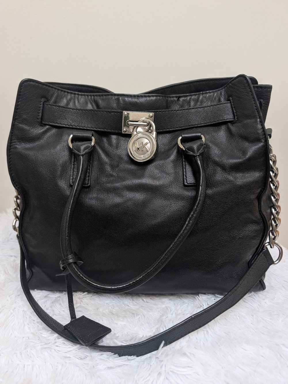 Michael Kors Hamilton Large Black Leather Tote